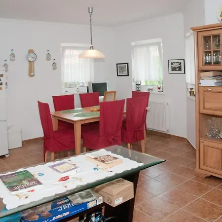 Steffi K By Interhome